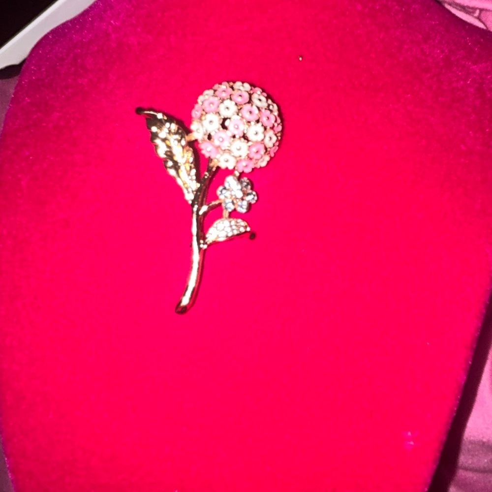 Vintage Elegant lilac Brooch in Gold and Pink - Picture 2 of 4